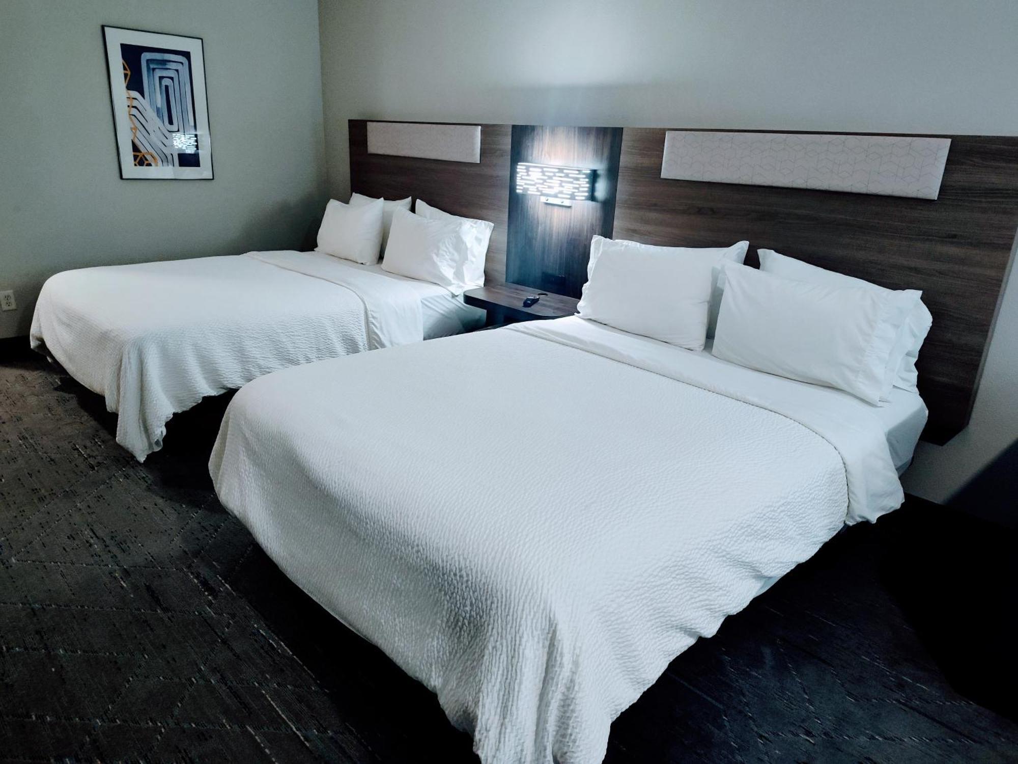 Holiday Inn Express Kenedy By Ihg Luaran gambar